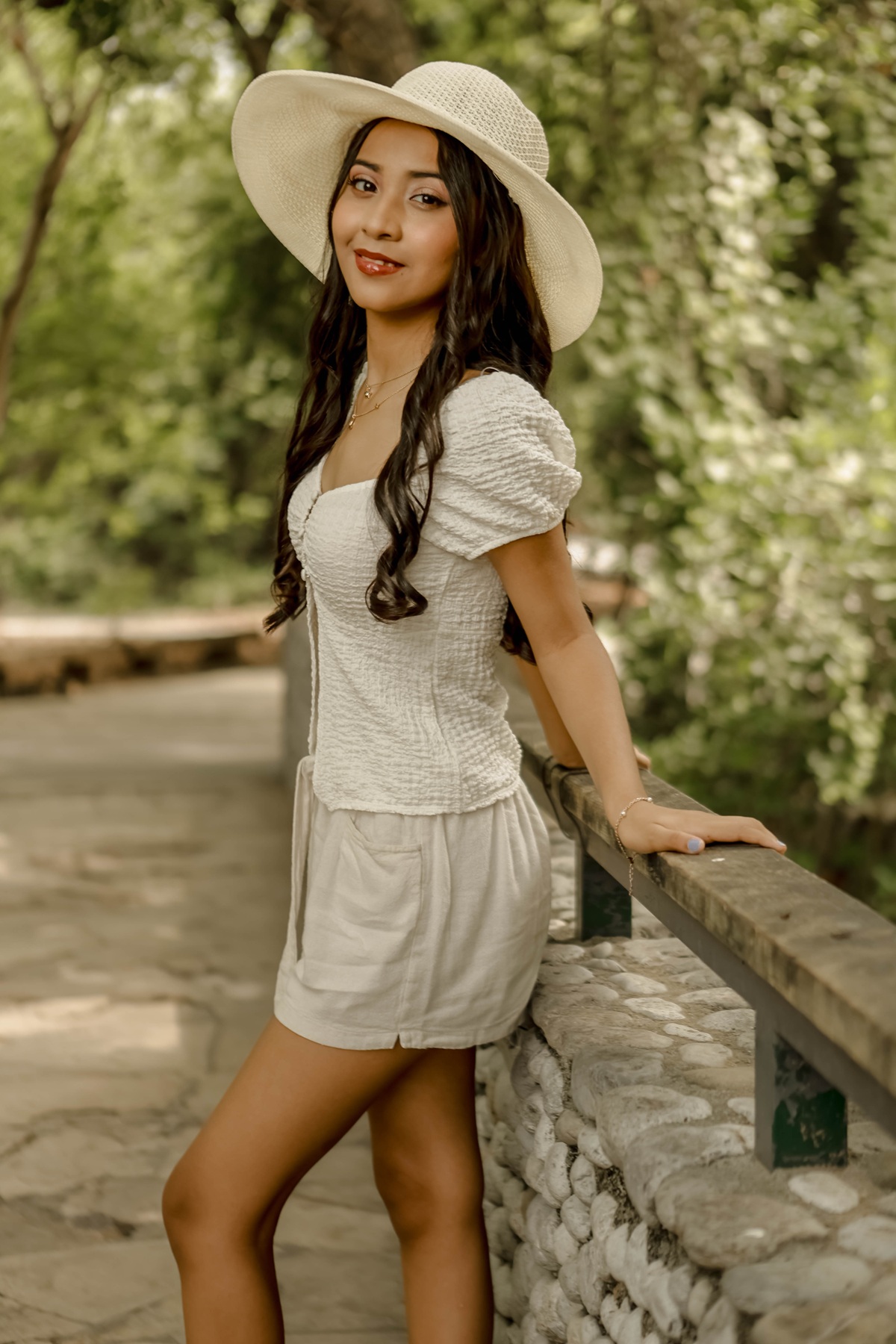 MIS FIFTEEN MARIANA